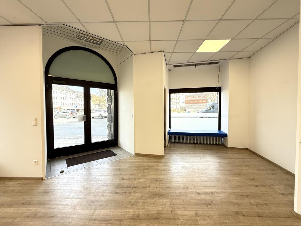 Eingang, Schaufenster