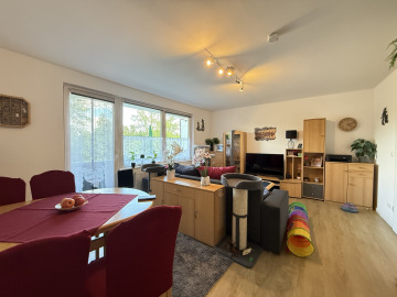 Barrierefreies 2-Zi.-Apartment mit EBK, Balkon u. begehbarem Duschbad,, 95444 Bayreuth, Apartment