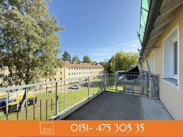 Modernisierte 3-Zi.-Wohnung im 2.OG mit Balkon in Weidenberg, 95466 Weidenberg, Etagenwohnung