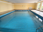 Schwimmbad - Vollmöblierte 3,5-Zimmer-Wohnung mit Loggia