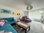 Wohnzimmer - Vollmöblierte 3,5-Zimmer-Wohnung mit Loggia
