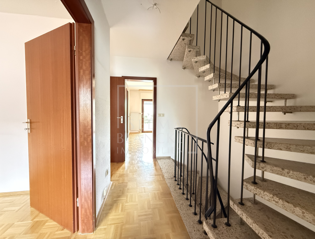Treppenhaus OG