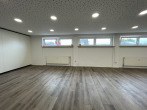 Großraumbüro - Modernisiertes Souterrain-Büro im Bindlacher Gewerbegebiet!