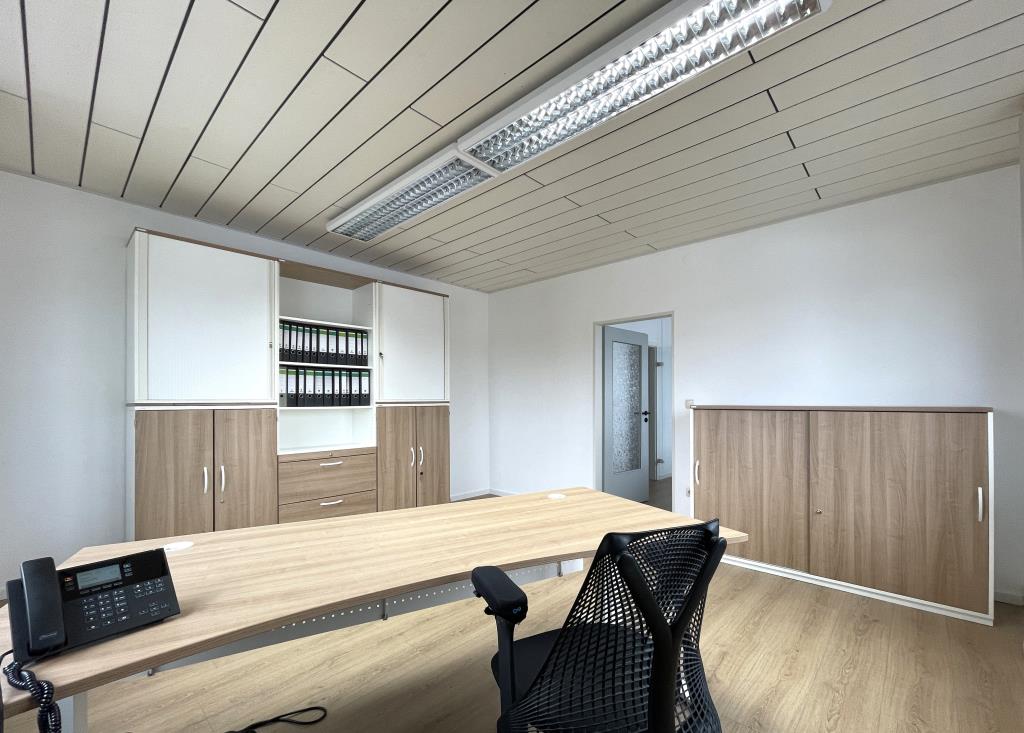 Chefzimmer, Büro 2